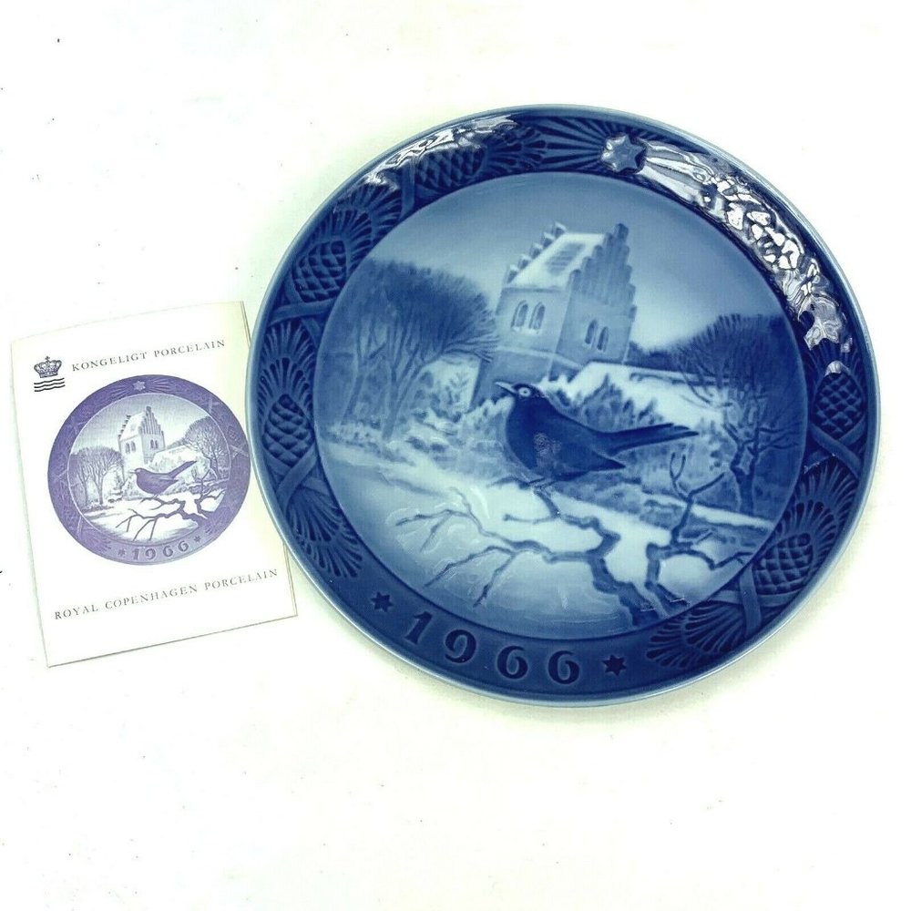 Royal Copenhagen Blackbird at Christmas Time Plate Blue Danish Underglaze 1966